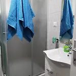 Nia * Teslić